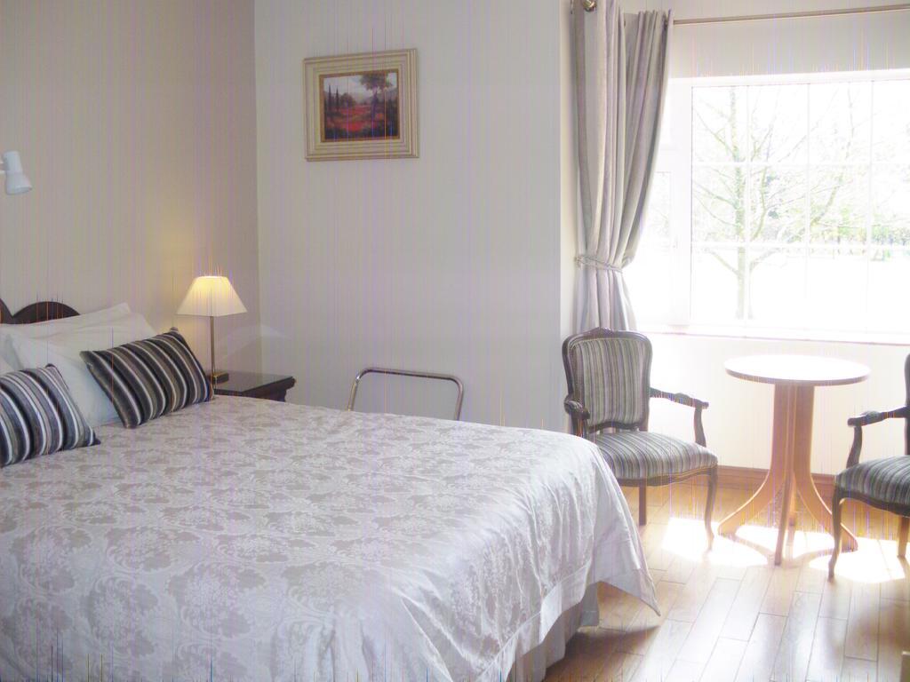 Bed and Breakfast Redwood Killarney Zimmer foto